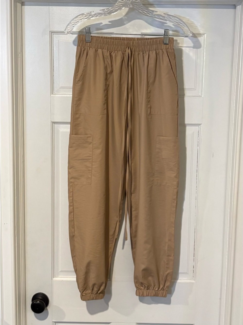 Joggers/Track Pants WOMEN’S Small Tan